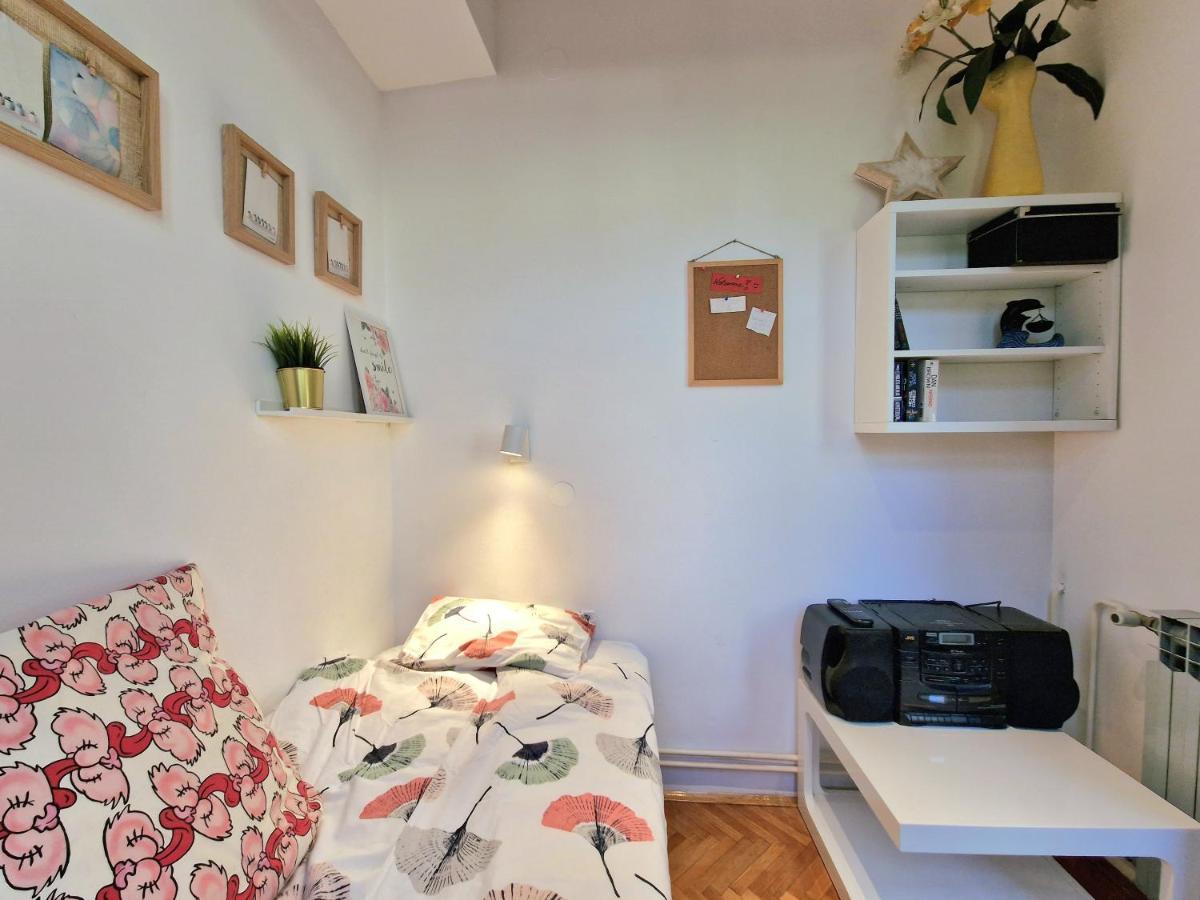 My Miracle Apartment Zagreb Bagian luar foto