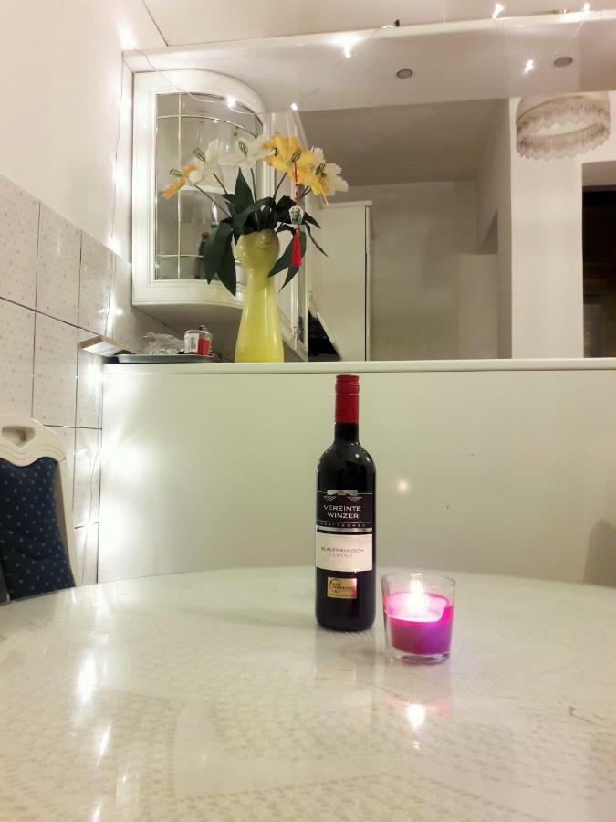 My Miracle Apartment Zagreb Bagian luar foto